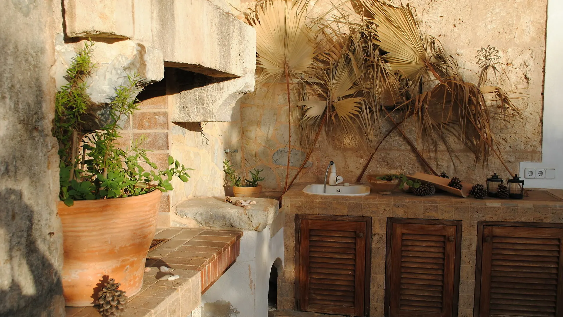 Weingut & Landhotel Can Davero Binissalem Spain